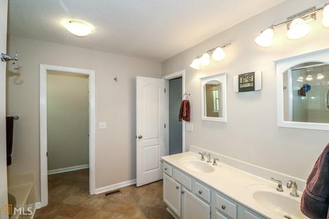 122 Augustus Dr, Warner Robins, GA 31093 photo 23
