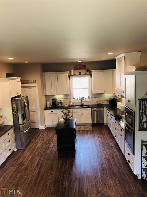 115 Tee Dr, Forsyth, GA 31029 photo 8