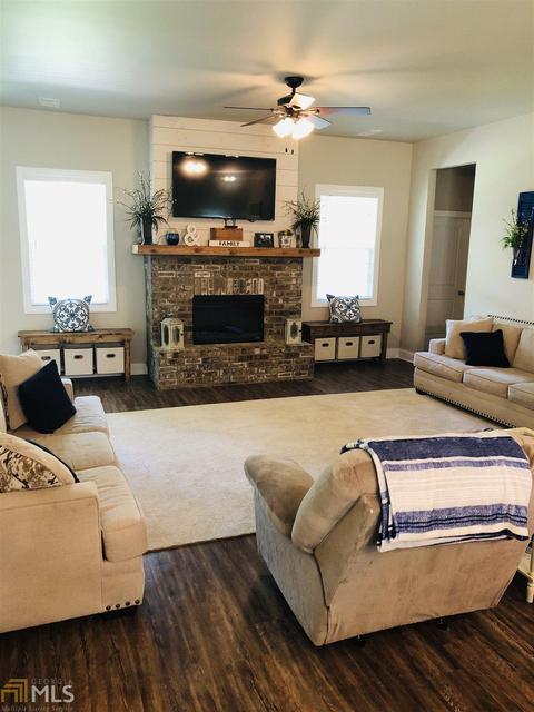 115 Tee Dr, Forsyth, GA 31029 photo 5