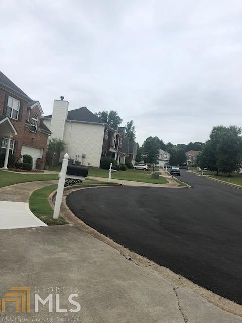 6818 Oakleigh Trl, Rex, GA 30273 photo 4