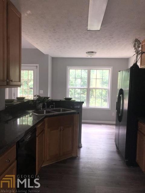 6818 Oakleigh Trl, Rex, GA 30273 photo 9