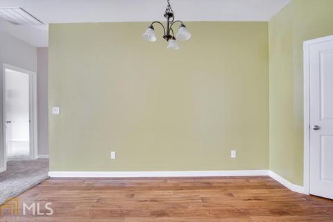 6087 Semaphore Rdg, Rex, GA 30273 photo 15