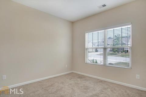 6087 Semaphore Rdg, Rex, GA 30273 photo 4