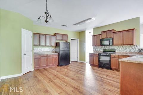 6087 Semaphore Rdg, Rex, GA 30273 photo 10