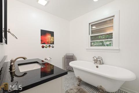 5652 Sequoia Dr, Forest Park, GA 30297 photo 21