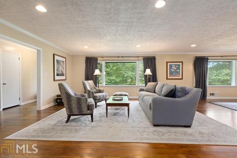 5652 Sequoia Dr, Forest Park, GA 30297 photo 8