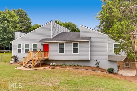 4479 Buckingham Pl, Duluth, GA 30096 photo 2