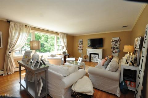 200 Springdale Dr, Lagrange, GA 30240 photo 4