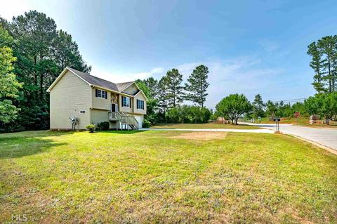 10 Chestnut Dr, Covington, GA 30016 photo 3