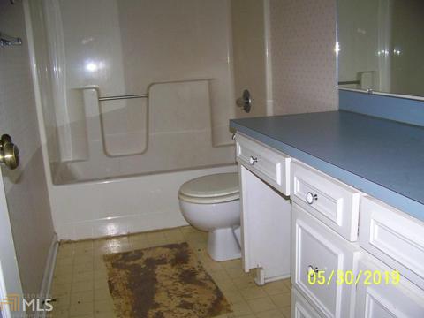 428 Brookstone Dr, Lagrange, GA 30240 photo 8