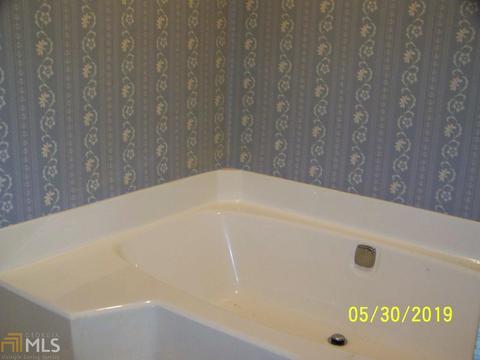 428 Brookstone Dr, Lagrange, GA 30240 photo 10