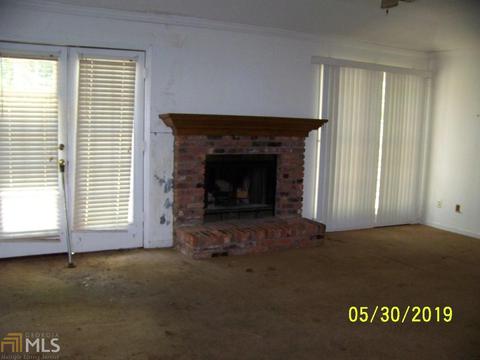 428 Brookstone Dr, Lagrange, GA 30240 photo 3