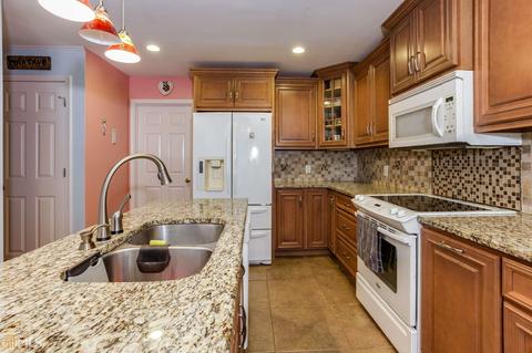 5016 Farmbrook Ln, Gainesville, GA 30507 photo 14
