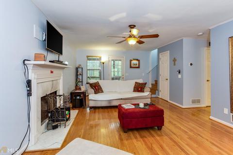 5016 Farmbrook Ln, Gainesville, GA 30507 photo 10