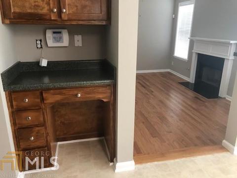 230 Highgrove Dr, Covington, GA 30016 photo 4