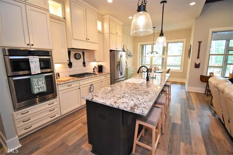 117 Cleveland Dr, Toccoa, GA 30577 photo 9