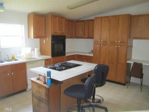 369 Williams Rd, Barnesville, GA 30204 photo 9