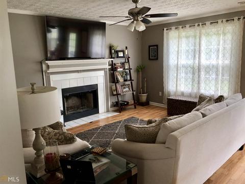 227 Thorne Wood Ln, Hampton, GA 30228 photo 4