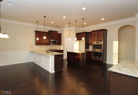 523 Toronto Cir, Hampton, GA 30228 photo 9