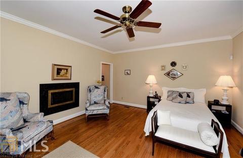 4002 Columns Dr, Marietta, GA 30067 photo 11