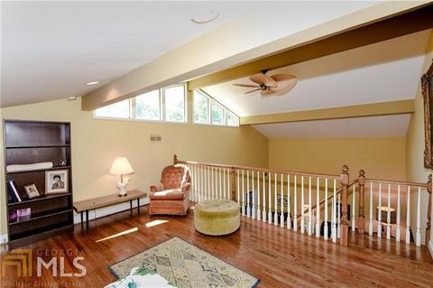 4002 Columns Dr, Marietta, GA 30067 photo 23