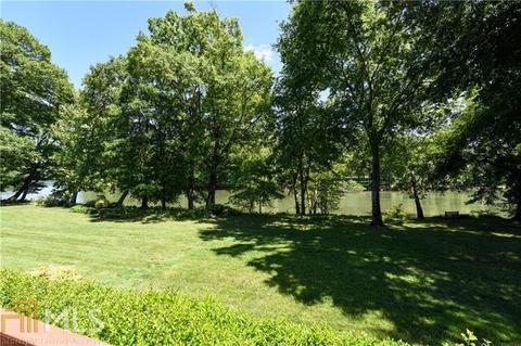 4002 Columns Dr, Marietta, GA 30067 photo 4