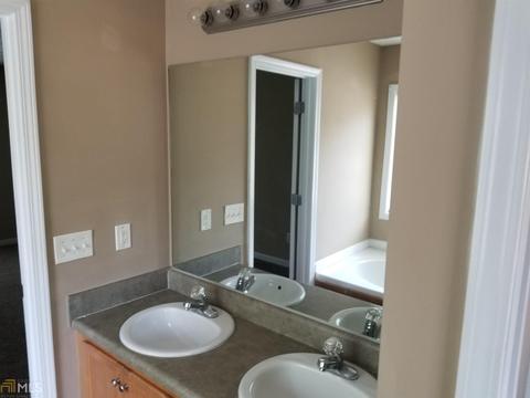 35 Lamar Ln, Covington, GA 30016 photo 6