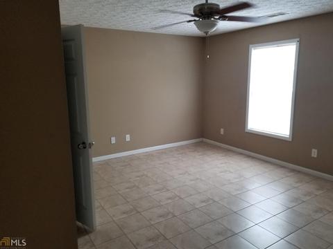 35 Lamar Ln, Covington, GA 30016 photo 12