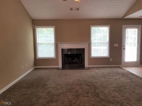 35 Lamar Ln, Covington, GA 30016 photo 2