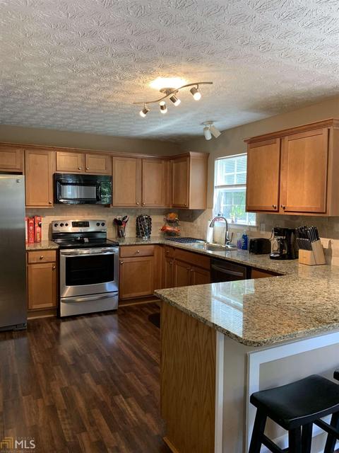 549 Michael Cir, Monroe, GA 30655 photo 9