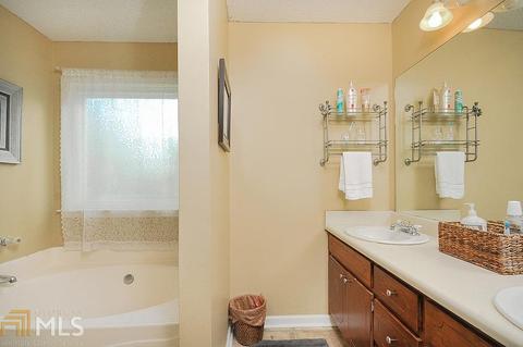 1222 Torrey Pl, Dacula, GA 30019 photo 3