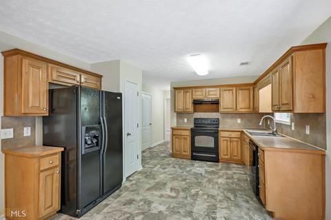 295 Lamar Ln, Covington, GA 30016 photo 12