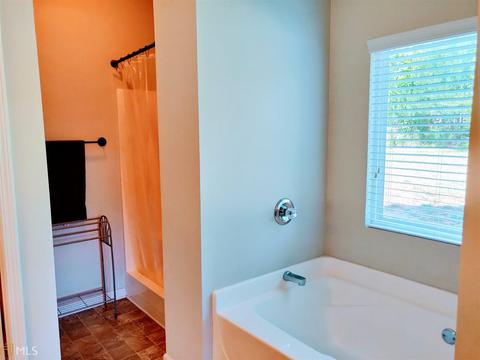 141 Brookside Dr, Lula, GA 30554 photo 11