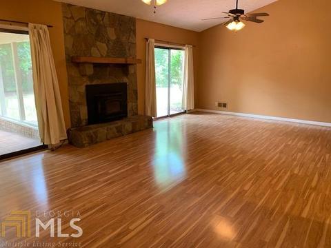 110 Wintergreen, Covington, GA 30016 photo 4