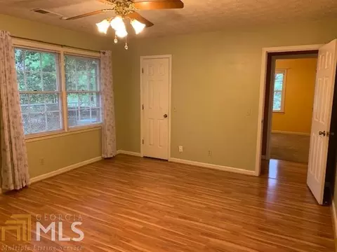 110 Wintergreen Ct, Covington, GA 30016 photo 11