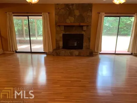 110 Wintergreen Ct, Covington, GA 30016 photo 3