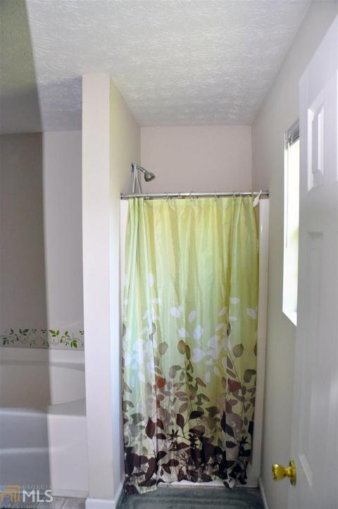104 Vineyard Dr, Athens, GA 30607 photo 13