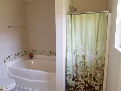 104 Vineyard Dr, Athens, GA 30607 photo 11