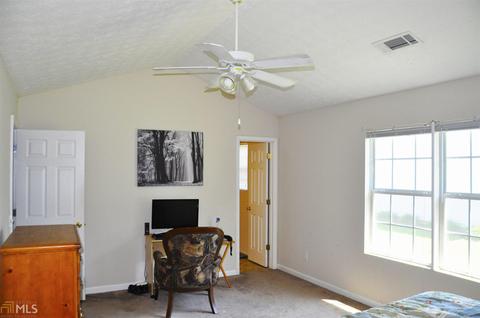 104 Vineyard Dr, Athens, GA 30607 photo 10