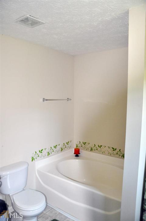 104 Vineyard Dr, Athens, GA 30607 photo 14