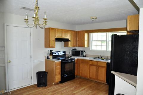 104 Vineyard Dr, Athens, GA 30607 photo 6