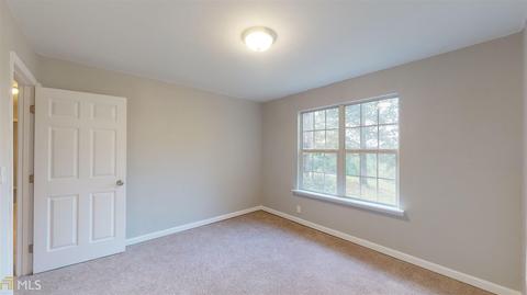 105 Oakmont Dr, Lagrange, GA 30240 photo 8