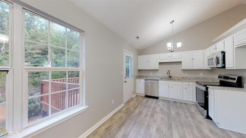 105 Oakmont Dr, Lagrange, GA 30240 photo 3