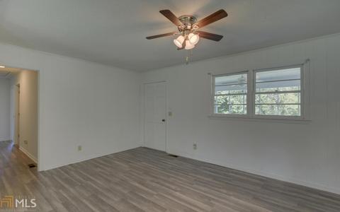 552 Dooley Dr, Toccoa, GA 30577 photo 5