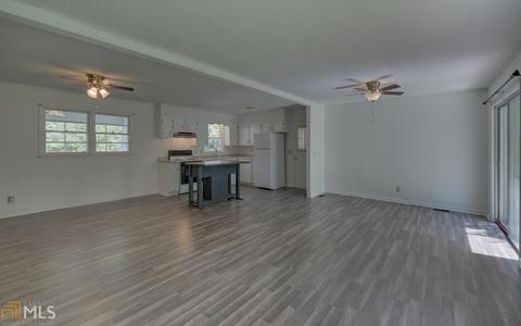 552 Dooley Dr, Toccoa, GA 30577 photo 10