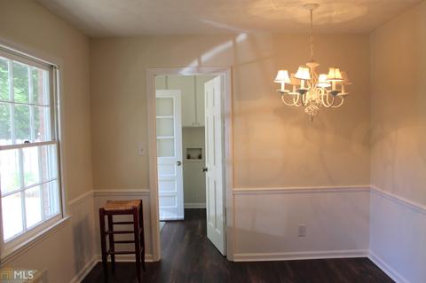 402 Camelot Dr, Lagrange, GA 30241 photo 6