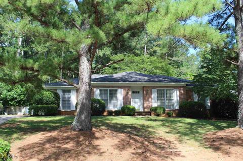 402 Camelot Dr, Lagrange, GA 30241 photo 1