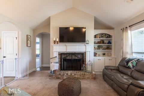170 Brookside Dr, Lula, GA 30554 photo 4