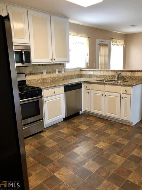 219 River View Ct, Hampton, GA 30228 photo 13