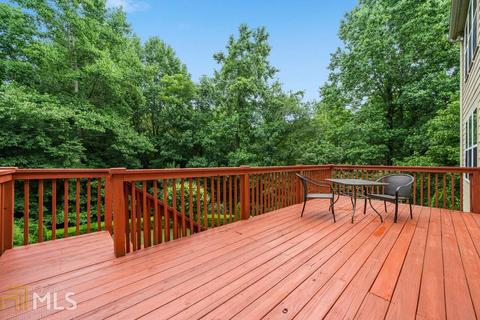145 Hammersmith Dr, Suwanee, GA 30024 photo 5